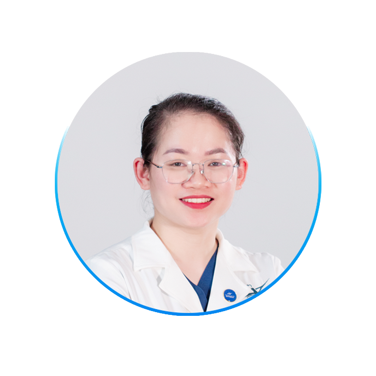 Bac si nieng rang Cao Linh nha khoa Lac Viet Intech